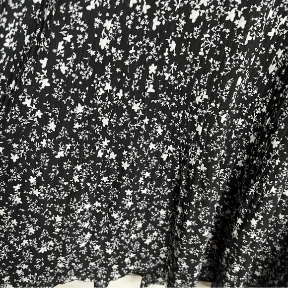 Zara Womens Size Large Black Ditsy Floral Print Long Sleeve Pleated Mini Dress - Picture 4 of 9